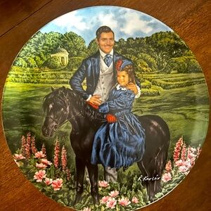 Knowles edition of this Gone with the Wind plate featuring Rhett and Bonnie